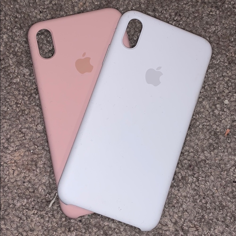 2 Apple IPHONE XS MAX CASES
